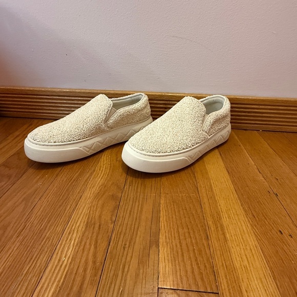 TORY BURCH LADYBUG SLIP ONS CREAM SIZE 5 NEW - Picture 7 of 11